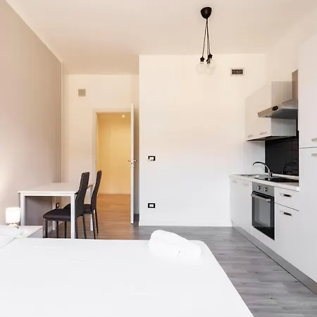 Apartman Central Station -by Flatscollection *